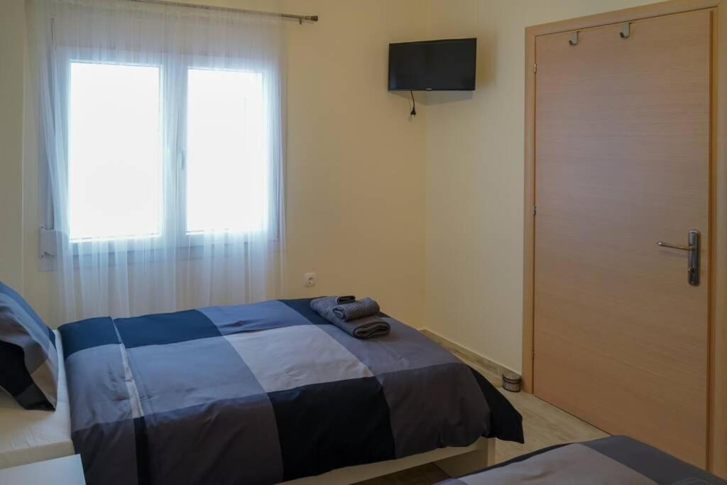 יואנינה Modern Apartment In The City Center מראה חיצוני תמונה